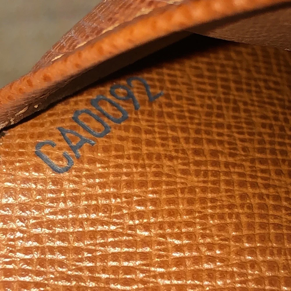 LOUIS VUITTON LV Monogram Bifold Marco Wallet with Internal Coin Pouch CA0092
